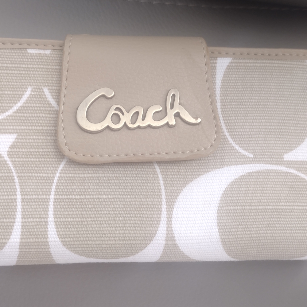 Coach Beige and White Wallet